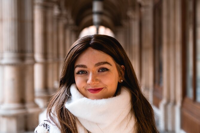 1.5 Hour Cinematic Style Portrait Photoshoot and Tour in Vienna - Vienna portrait photography that feels like a movie still