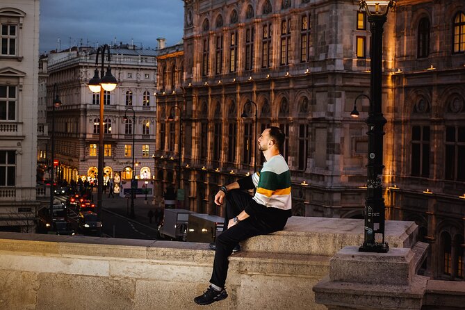 1.5 Hour Cinematic Style Portrait Photoshoot and Tour in Vienna - Albertina viewpoint: portraits with a sense of place