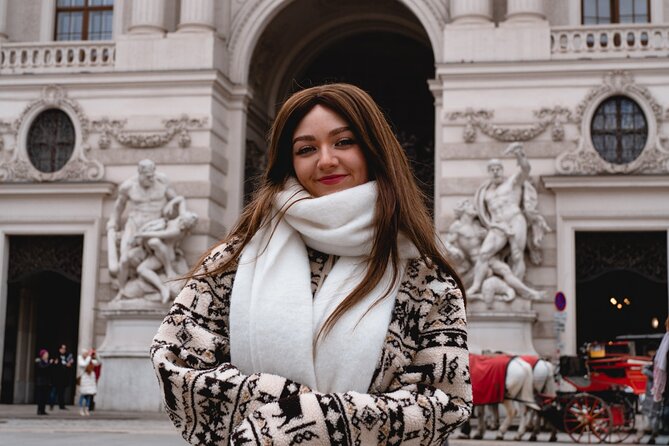 1.5 Hour Cinematic Style Portrait Photoshoot and Tour in Vienna - The edit turnaround: 2-4 days to download-ready files