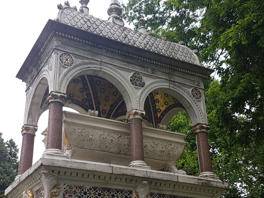 3-Hour Walking Tour of Vienna Central Cemetery - Weather, winter walks, and how to plan your day realistically