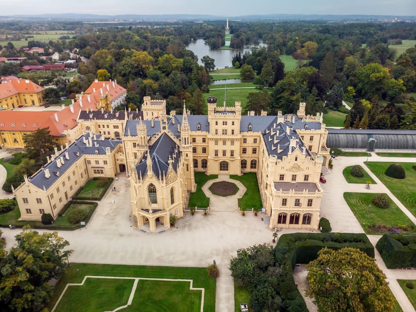 4 castles private day trip from Vienna to South Moravia - Mikulov wine town breaks and Mikulov Castle