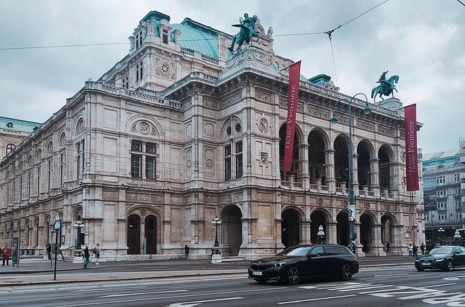A private Historical Walking Tour in Vienna - Ringstrasse to Maria Theresien Square, the boulevard mindset