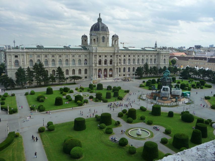 An Introduction to Vienna Walking Tour - Why this 2.5-hour Vienna walk works on day one