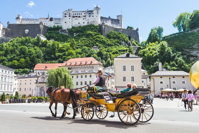 Austria Day Tour with Historic and Natural Sights - Dürnstein and the Wachau Valley: Richard the Lionheart, a blue-towered abbey, and optional wine