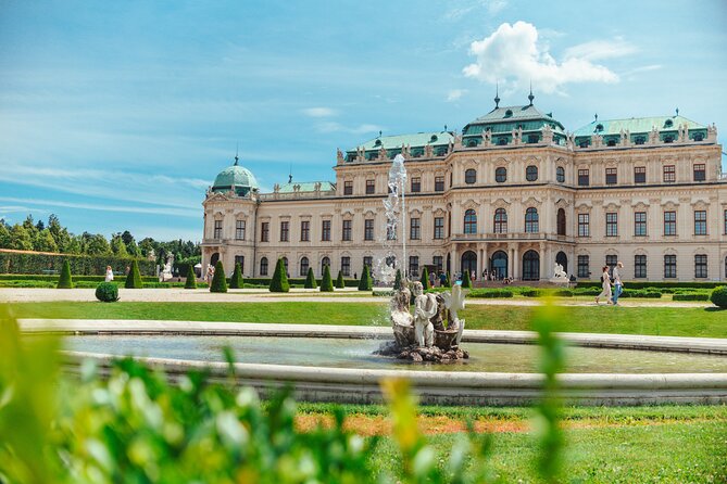 Belvedere Palace and Garden Guided Tour - Audio, hearing, and comfort: the main practical consideration