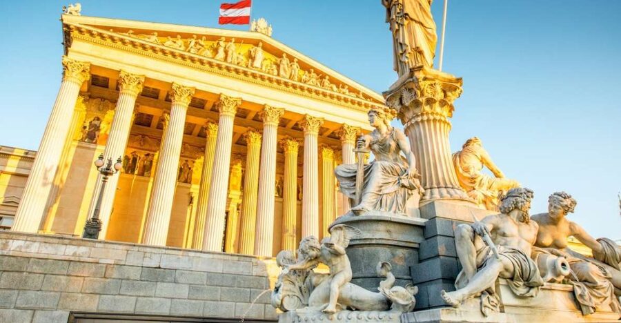 Best of Vienna 1-Day Tour by Car with Schonbrunn Tickets - Why Vienna works best on a private car day