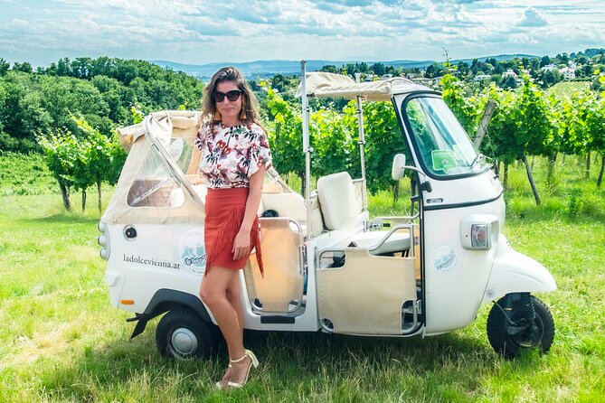Best of Vienna Tour in TUK TUK! - The driver-guide part I’d actually use
