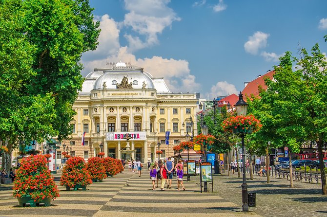 Bratislava From Vienna By Bus With Coffee & Cake - Who this tour suits best, and how to make it feel like yours