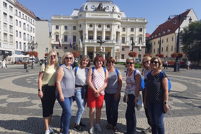 Bratislava Small-Group Day Trip from Vienna with Walk & Lunch - Lunch in Bratislava: included 2-course meal, fixed restaurant, mixed opinions