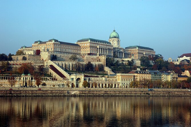 Budapest Small-Group Day Trip from Vienna with Local Guide - Vienna departure and the Hungarian countryside drive
