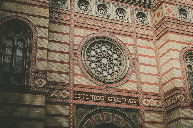 Budapest Unveiled Exclusive Day Tour - Lunch at Ramazuri Bistronomy: plan around the extra cost