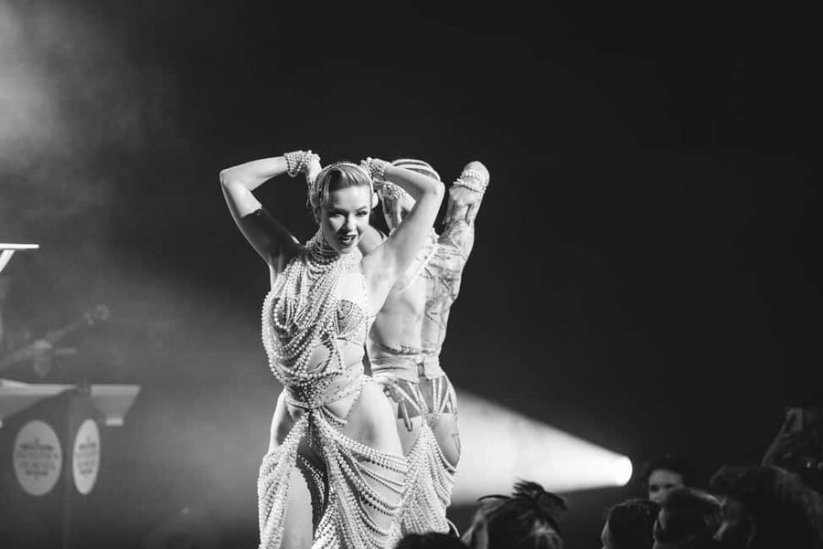 Burlesque Dinner Club in Vienna - Should you book the Burlesque Dinner Club at The Mirage?