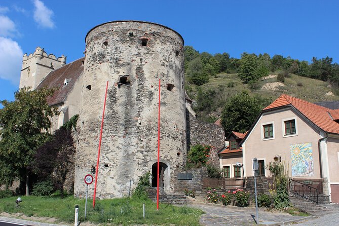 Cesky Krumlov and Wachau Danube Valley Tour from Vienna - Melk Abbey: The Hilltop Stop That Tries to Fit Into 30 Minutes