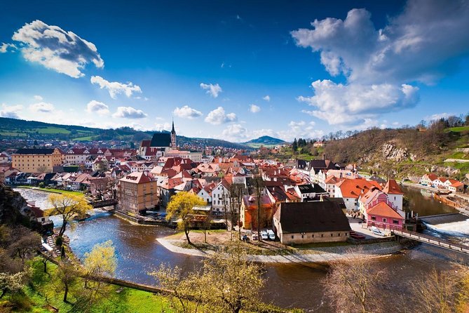 Cesky Krumlov Small-Group Day Trip from Vienna - A 6:45 am start, and why it actually makes sense