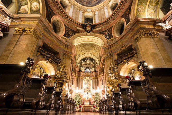 Christmas and New Year Concert at St. Peter’s Church in Vienna - Entering and settling in: how the box office seating really works