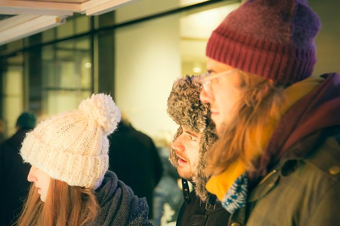 Christmas Market Vienna Tour - Starting at Adventmarkt Mariahilf: quick meeting, easy orientation