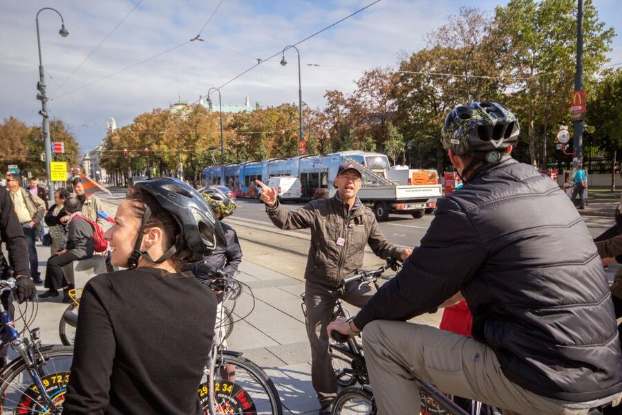 Classic Vienna: 3-Hour Guided Bike Tour - Guide quality matters, and this one is the real differentiator