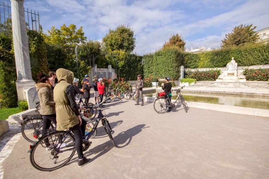 Classic Vienna: 3-Hour Guided Bike Tour - Donau Canal and Urania: where the ride gets calmer