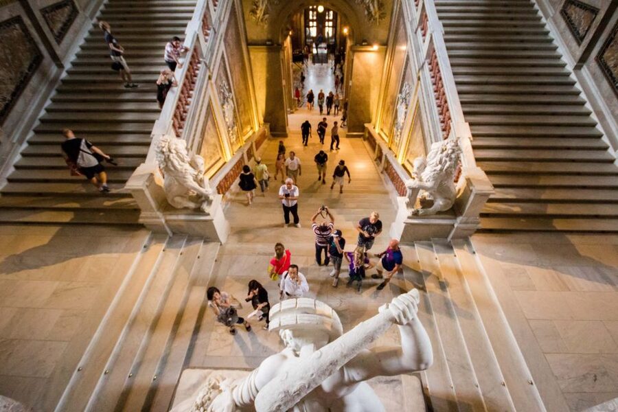 Combo Ticket: Kunsthistorisches Museum & Imperial Treasury - Kunstkammer and the Museum’s “Look Closely” Energy