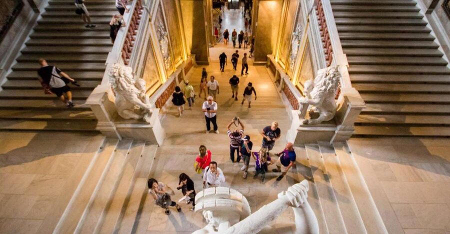 Combo Ticket: Kunsthistorisches Museum & Imperial Treasury - Kunsthistorisches Museum: Big Art, Big Rooms, Real Variety