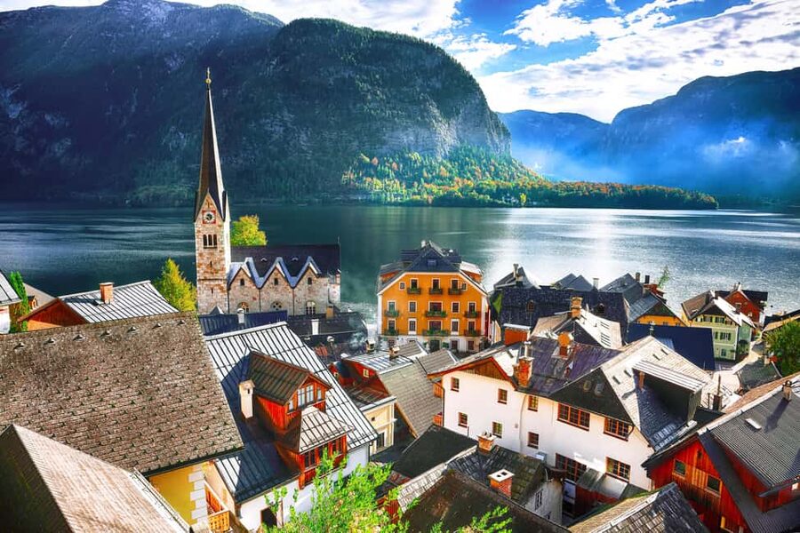 Day trips from Vienna: Hallstatt & Salzburg Guided Tour - What to pack so the day stays fun, not tiring