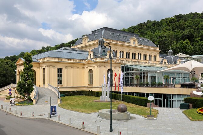 Enchanting Vienna Woods: A Day of Wine, Woods & Ancient Abbeys - Stop 4, Vienna return: a straightforward finish with drop-off options