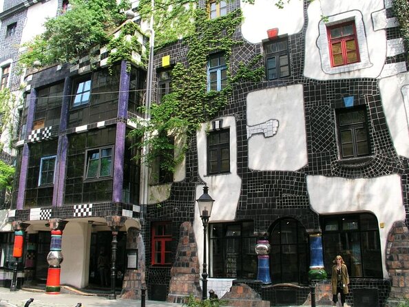 Entrance tickets for the KunstHausWien. Museum Hundertwasser - Key highlights at a glance