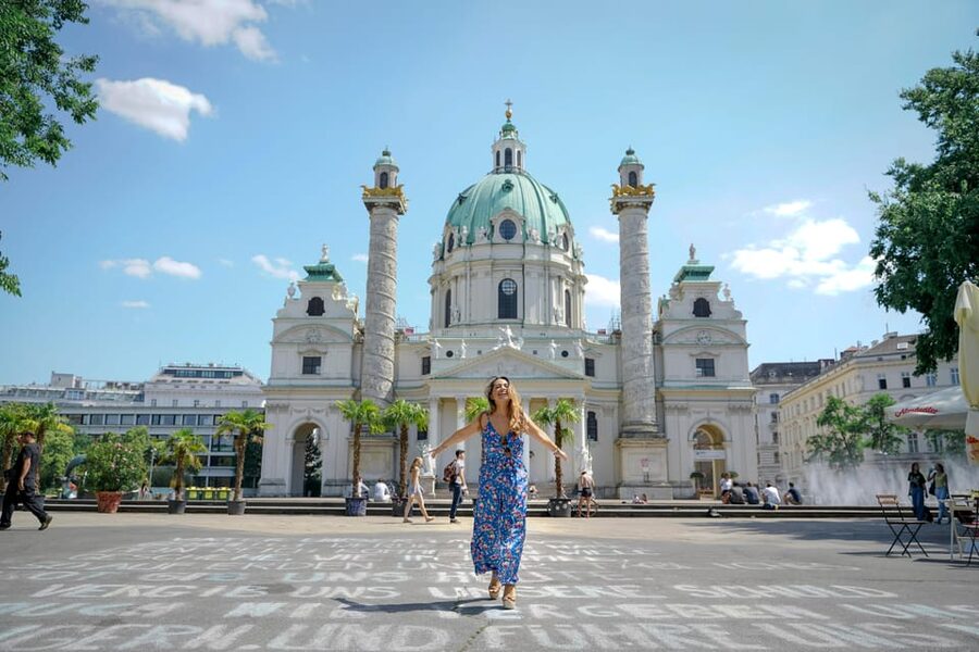 Exclusive Vienna Photography Session and City tour - Meeting by the Opera, Next to the Alban Berg Memorial