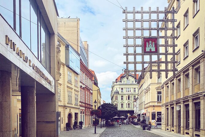 Explore Bratislava with a Local: Private Tour from Vienna - Vienna Pickup and the Private-Guide Setup
