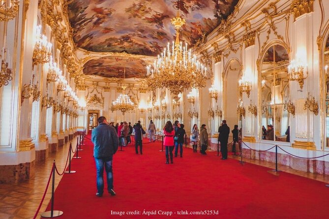 Explore Schönbrunn Palace & Gardens: Private 2.5-hour Guided Tour - Price and value at $280 per person for a private tour with tickets