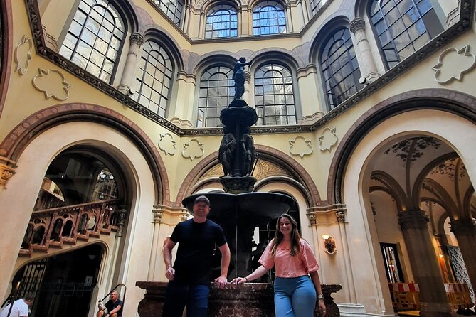 Fall in Love with Vienna in 4h: Hidden Gems- Group Tour - Old lanes and early concert roots, from Blutgasse to Sala Terrena
