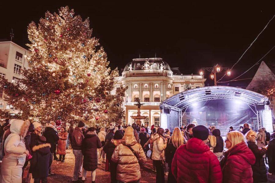 From Vienna: Bratislava Christmas Markets Guided Tour - Key Points Before You Go