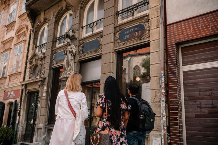 From Vienna: Bratislava Day Trip Like a Local - Why Bratislava Makes Sense from Vienna