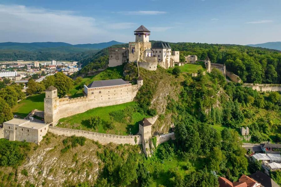 From Vienna: Bratislava & Devin Castle Day Tour with Photo - Price and value: is $129 worth a photographer plus two castles?