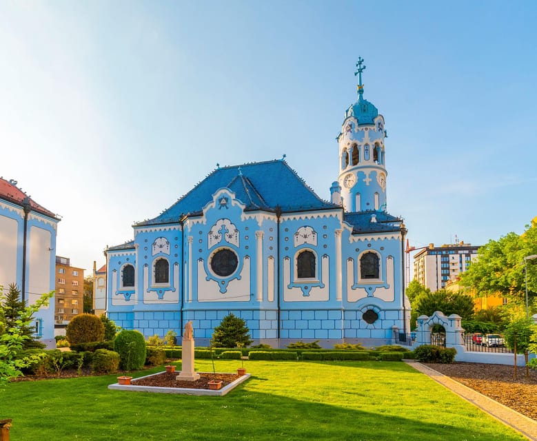 From Vienna: Bratislava with Local Guide, Castle & UFO Views - Key highlights at a glance