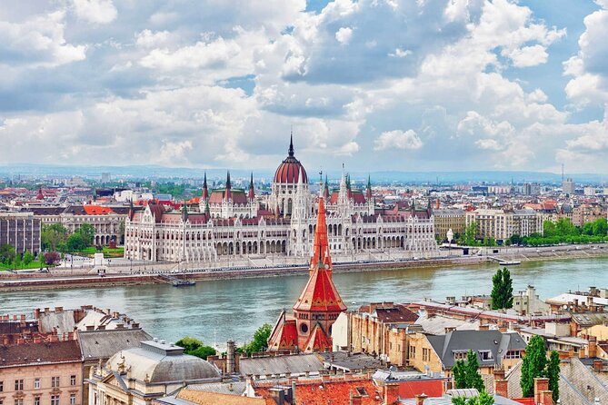 From Vienna Guided Day Trip to Bratislava and Budapest - The Big Idea: A guided taste of three cities in one day