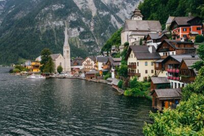 Hallstatt Mountains and Lakes Tour