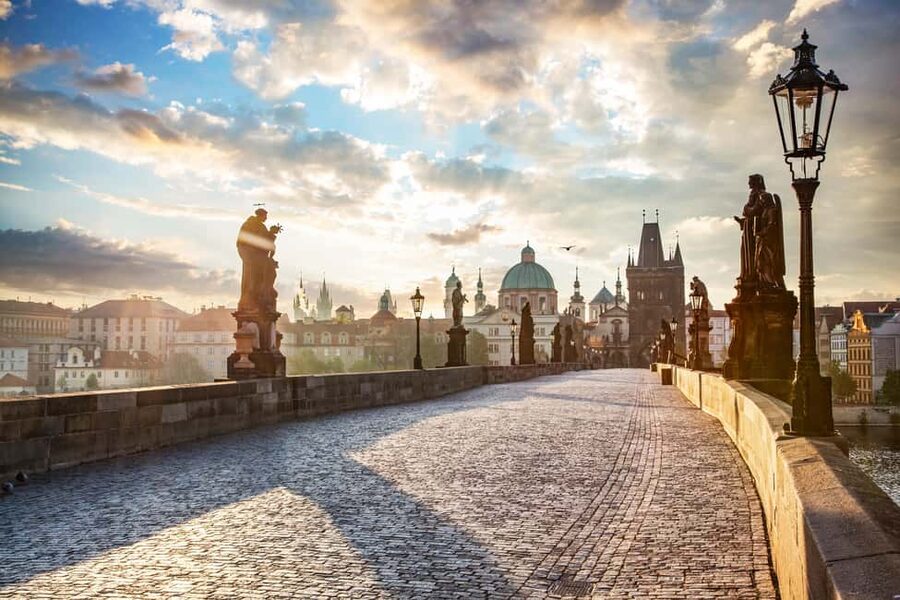 From Vienna: Prague City Guided Tour With Hotel Pickup - Price and Value: Is $197 for a Full-Day Vienna to Prague Trip Reasonable?
