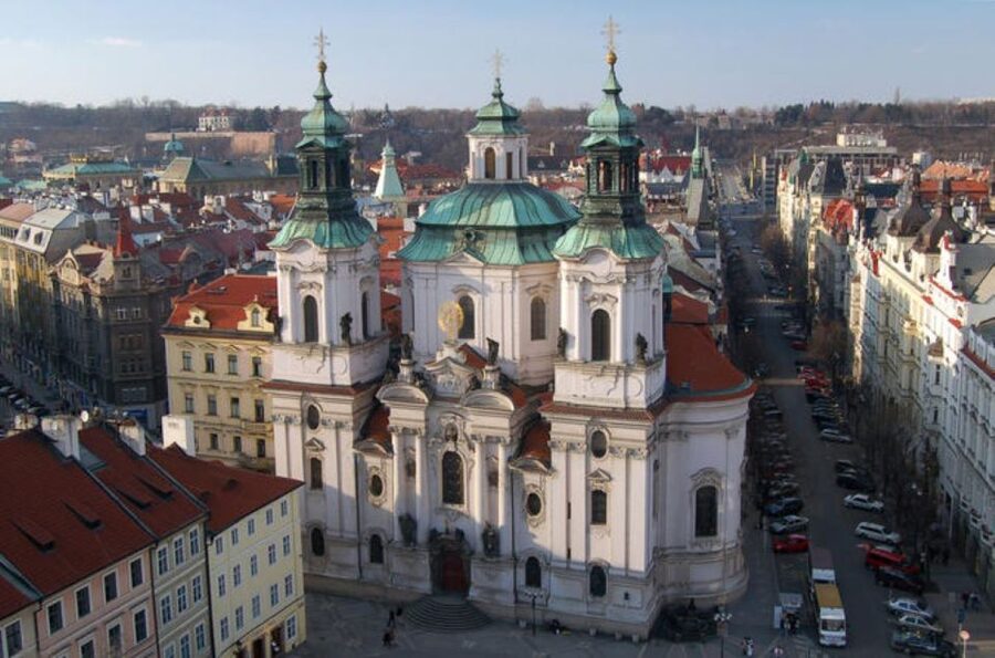 From Vienna: Prague Small-Group Guided Day Tour - Why “small group” plus live English makes a difference
