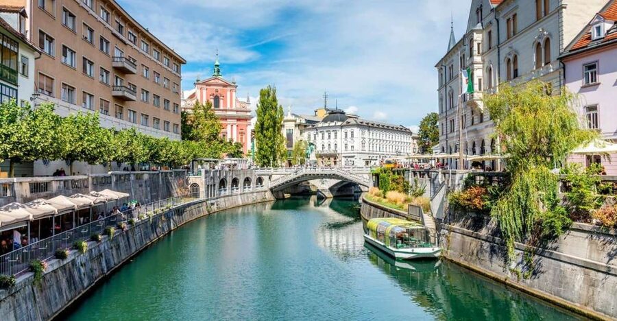 From Vienna: Private Day Tour of Ljubljana and Lake Bled - Key highlights worth your attention