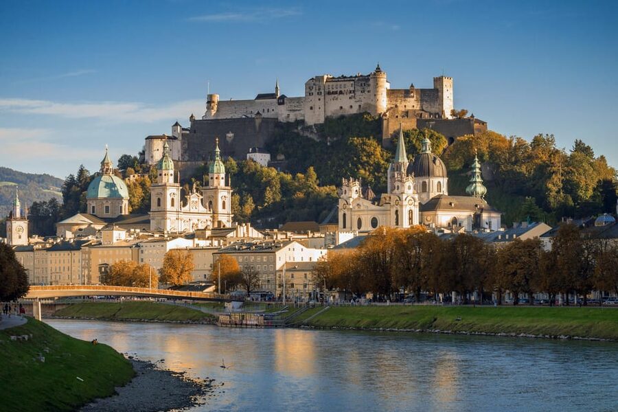 From Vienna: private day trip to Hallstatt and Salzburg - How the Vienna Pickup Sets the Pace