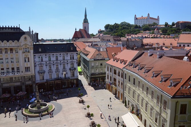Group Half Day Tour from Vienna to Bratislava with a Local Guide - Old Town stroll time: St. Martin’s Cathedral, cobblestones, and Cumil