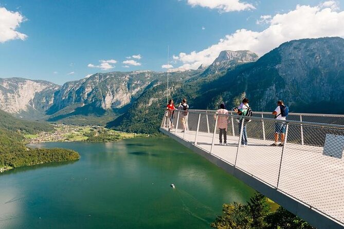 Guided excursion to Hallstatt in the Salzkammergut from Vienna - Getting to the countryside: pickup, WiFi, and a comfortable van