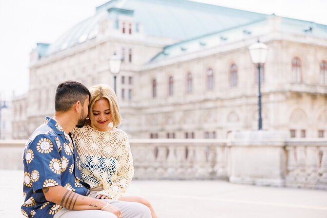 Guided Photoshoot Experience in Wien - Why a guided Vienna photoshoot beats solo selfies