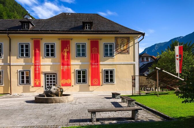 Hallstatt Private Full Day Tour from Vienna - Key highlights to look for