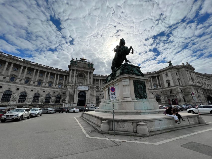 Highlights of Vienna with Cathedral, Private Walking Tour - Starting at the Vienna State Opera, then walking with real context