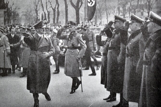 Historical Hitler Walking Tour of Vienna - Stop 1, Vienna State Opera: when the arts got politically rearranged