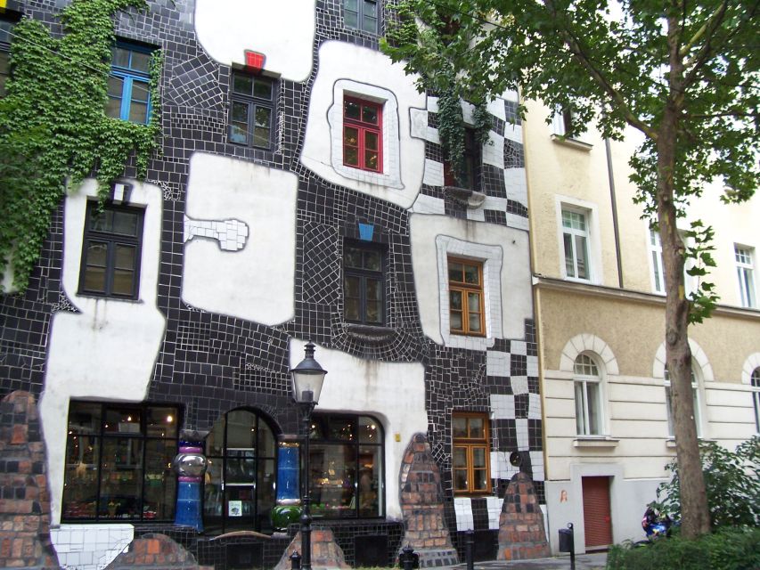Imperial Vienna: Full-Day Tour from Budapest - Hundertwasser House on the Return: A Creative Contrast After the Grand Central Sights