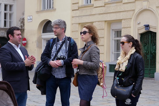 Jewish in Vienna Tour - Private guide time, and why it changes the tour
