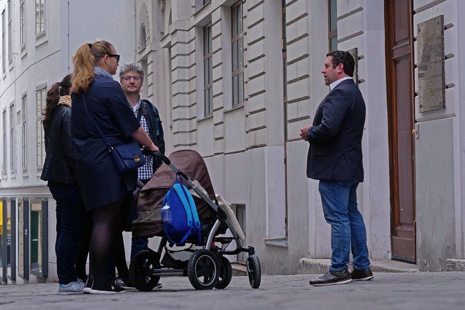 Jewish in Vienna Tour - Leopoldstadt context and the Shoah Memorial stop